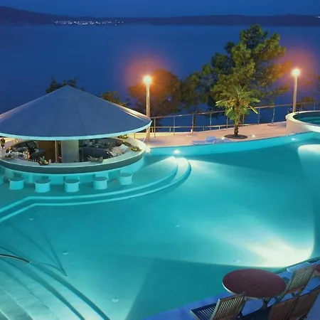 Nice In With Sauna, Wifi And Swimming Pool Διαμέρισμα