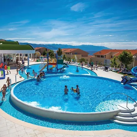 Διαμέρισμα Nice In With Sauna, Wifi And Swimming Pool *