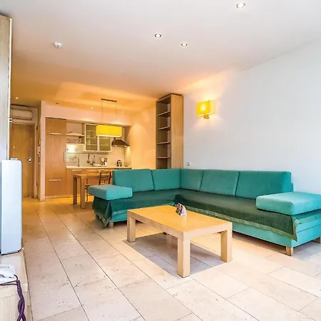 Nice In With Sauna, Wifi And Swimming Pool Διαμέρισμα Novi Vinodolski