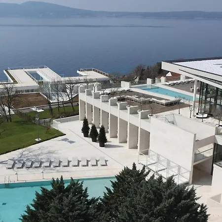 Διαμέρισμα Nice In With Sauna, Wifi And Swimming Pool *