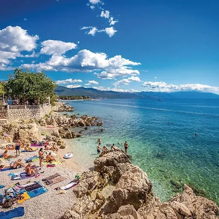 Nice In With Sauna, Wifi And Swimming Pool Διαμέρισμα